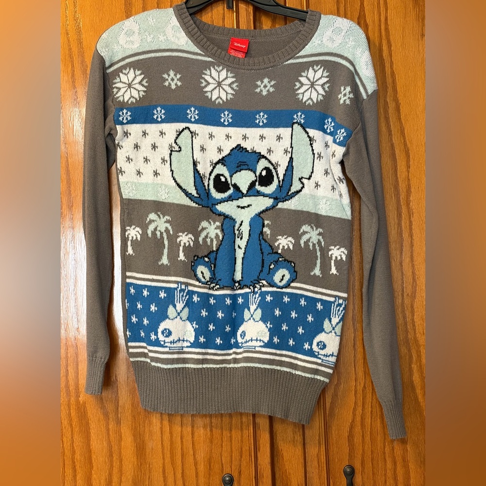 Sweater Disney Stitch size medium